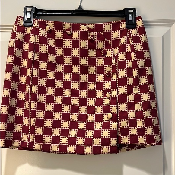 Urban Outfitters Dresses & Skirts - Urban Outfitters Red and Cream A-Line Mini Skirt